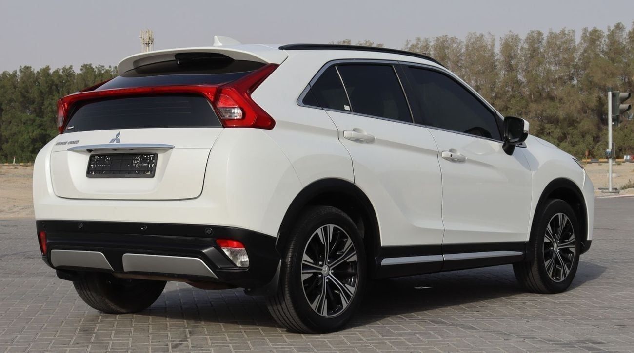 Mitsubishi Eclipse Cross GLS Highline 1.5L FWD 2019 MITSUBISHI ECLIPSE CROSS GCC model in excellent condition, accident-free,