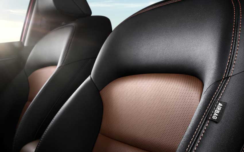 Geely GS Sport interior - Front Seats