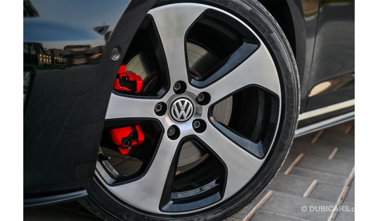 فولكس واجن جولف GTI | 1,663 P.M | 0% Downpayment | Perfect Condition!