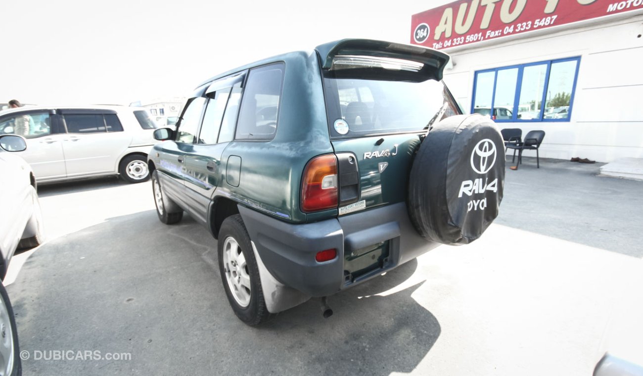 Toyota RAV4 J