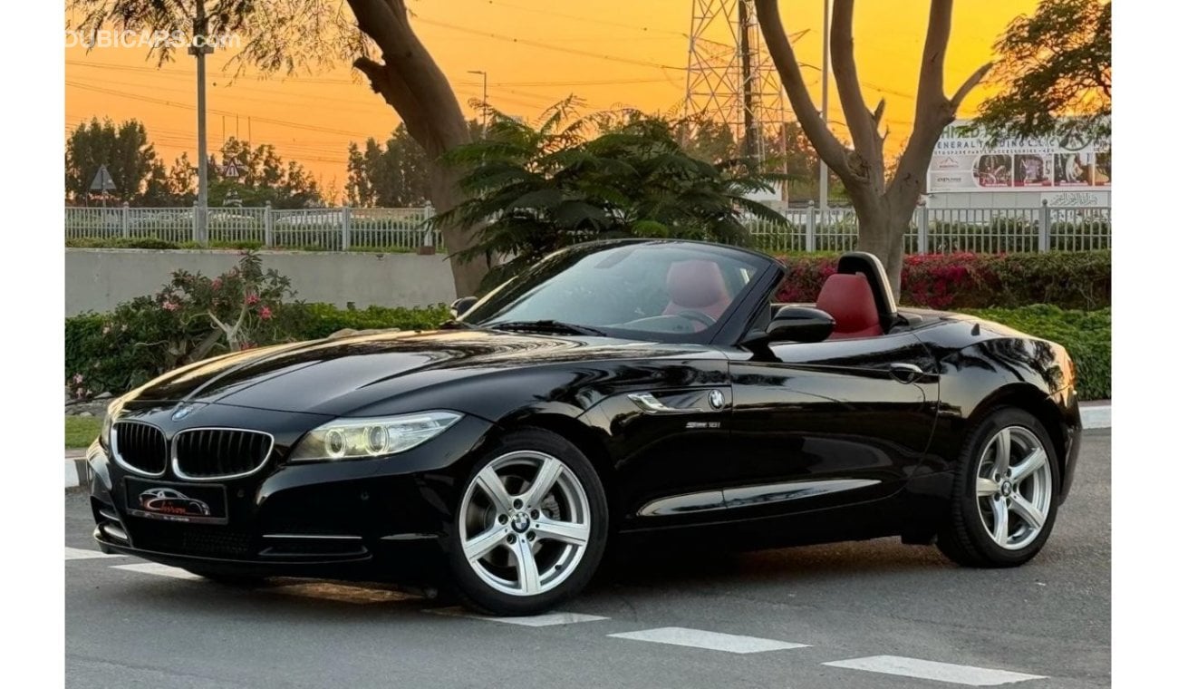BMW Z4 sDrive 18i BMW Z4 2015 GCC 2.0L S DRIVE 18i CONVERTIBLE LOW MILEAGE IN PERFECT CONDITION
