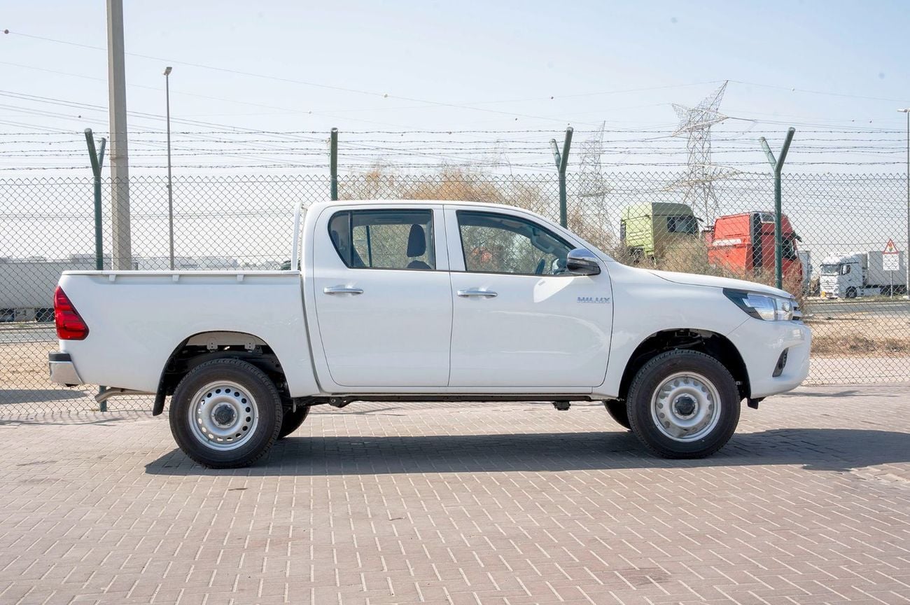 تويوتا هيلوكس DLX 2026 Toyota Hilux DLX 2.4L AT Diesel