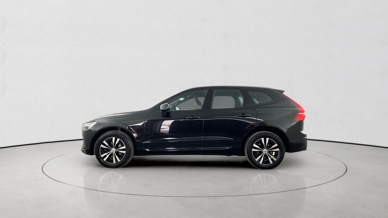 فولفو XC 60 MOMENTUM | شامل الضمان | 0 ﺪﻔﻋﺓ ﺃﻮﻟﻯ
