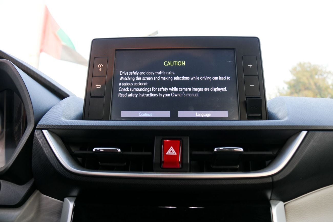 Toyota Veloz GLX, миниатюра 13