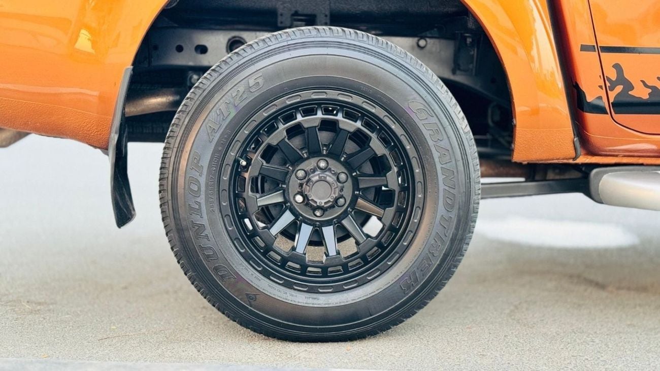 Nissan Navara PREMIUM SPORTS BAR | 4X4 | 2.3L DIESEL | RHD | REAR VIEW CAMERA