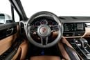 Porsche Cayenne STD GCC-Porsche Full Service History-Low Mileage -well maintained-Porsche warranty still valid