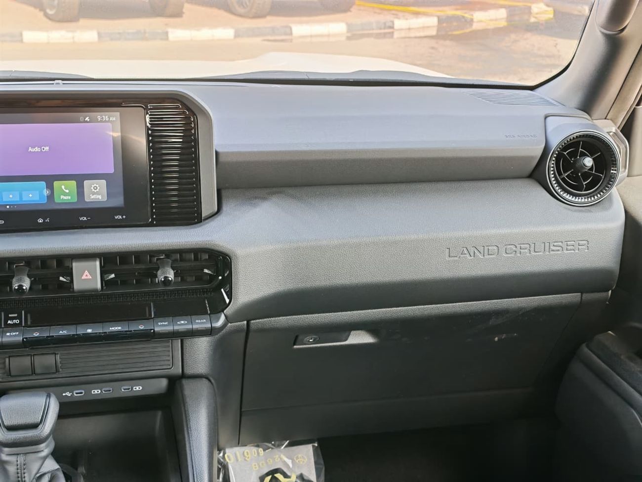 تويوتا برادو 2025 Toyota Prado Urban-E STD 7-Seater 2.4L 4-Cyl Turbo Petrol A/T 4WD Export Only