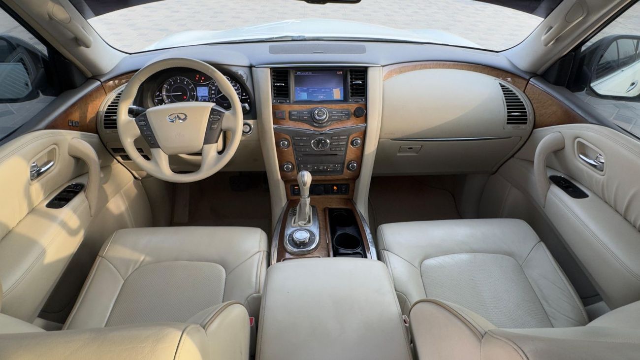 Infiniti QX56 Luxury 5.6L