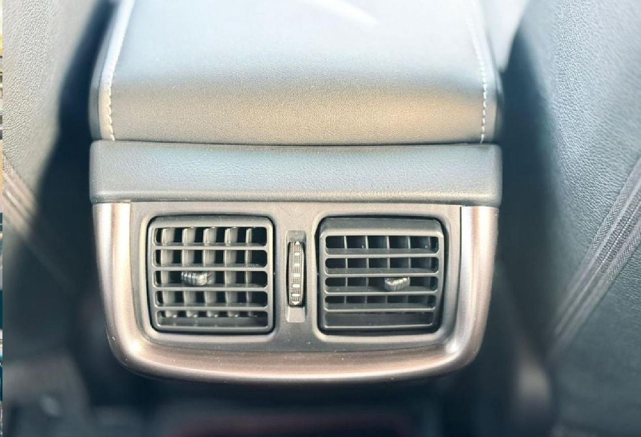 تويوتا هيلوكس 