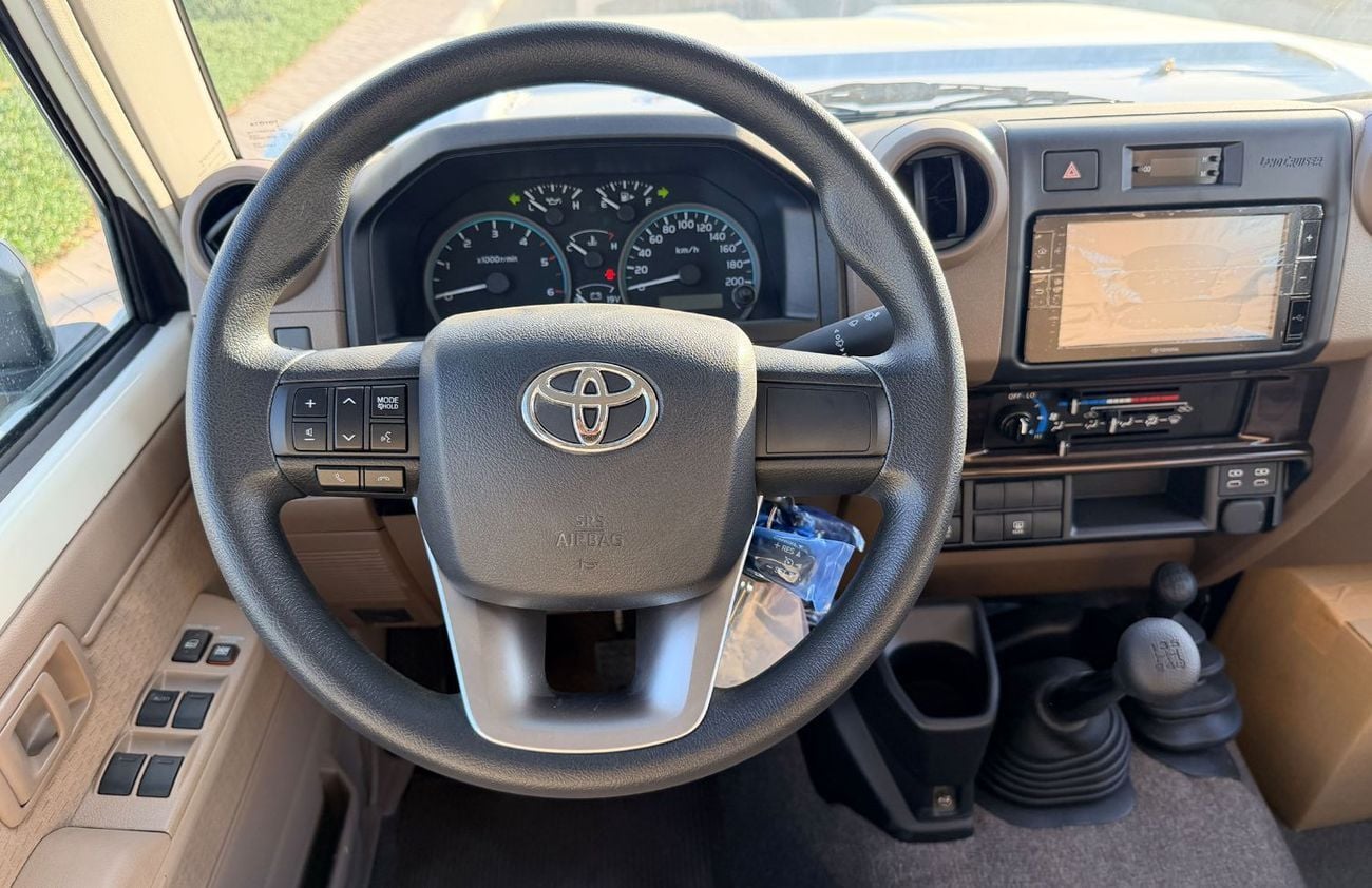 Toyota Land Cruiser DLX Manual 4WD 2.8L DIESEL