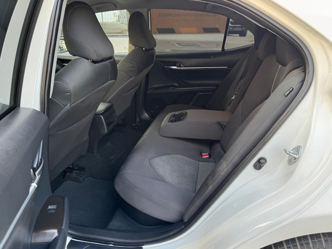 Toyota Camry 2022 LE Hybrid 2.5L KEYLESS CANADA SPEC