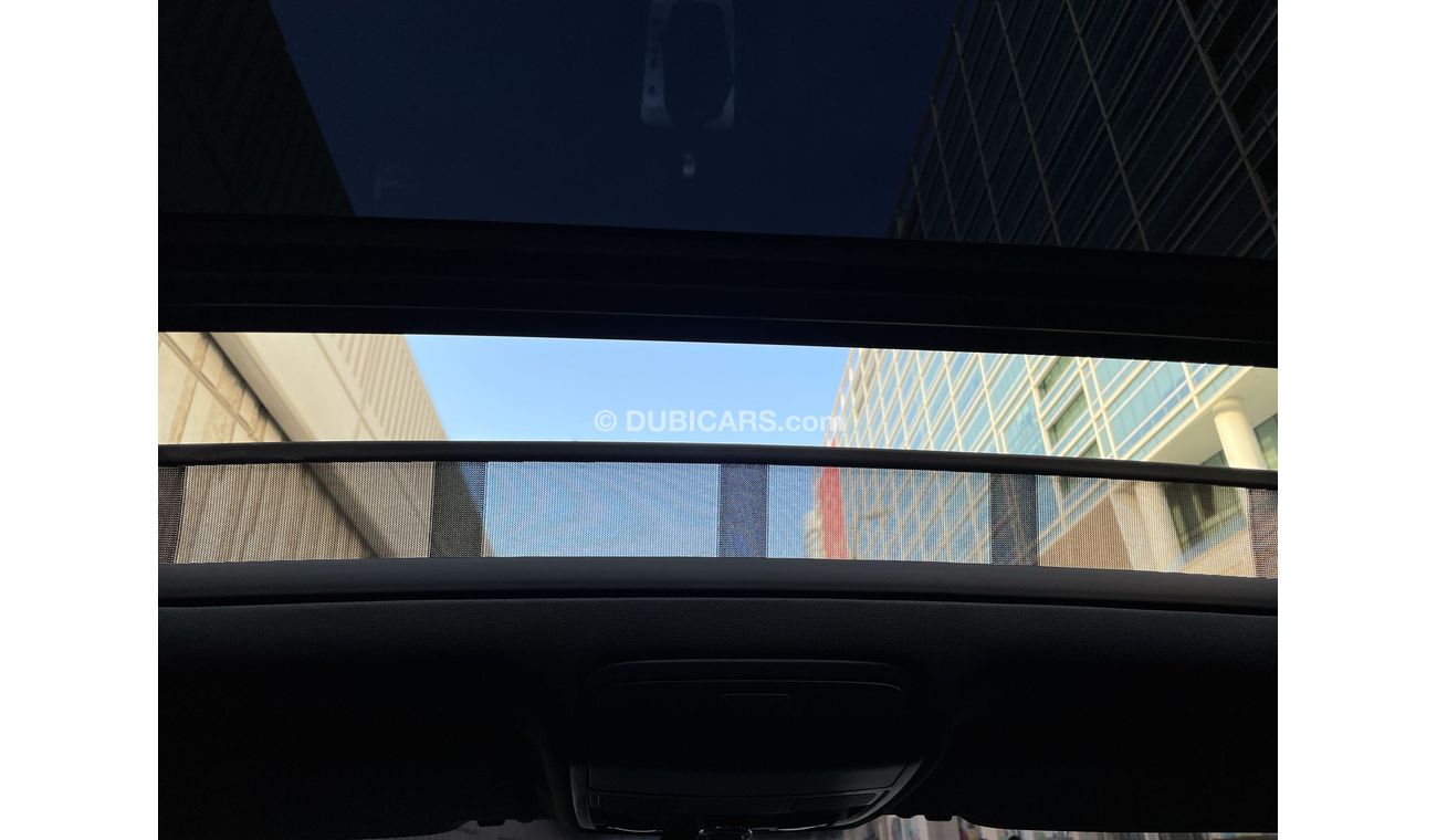 Volkswagen Tiguan RLine 2000