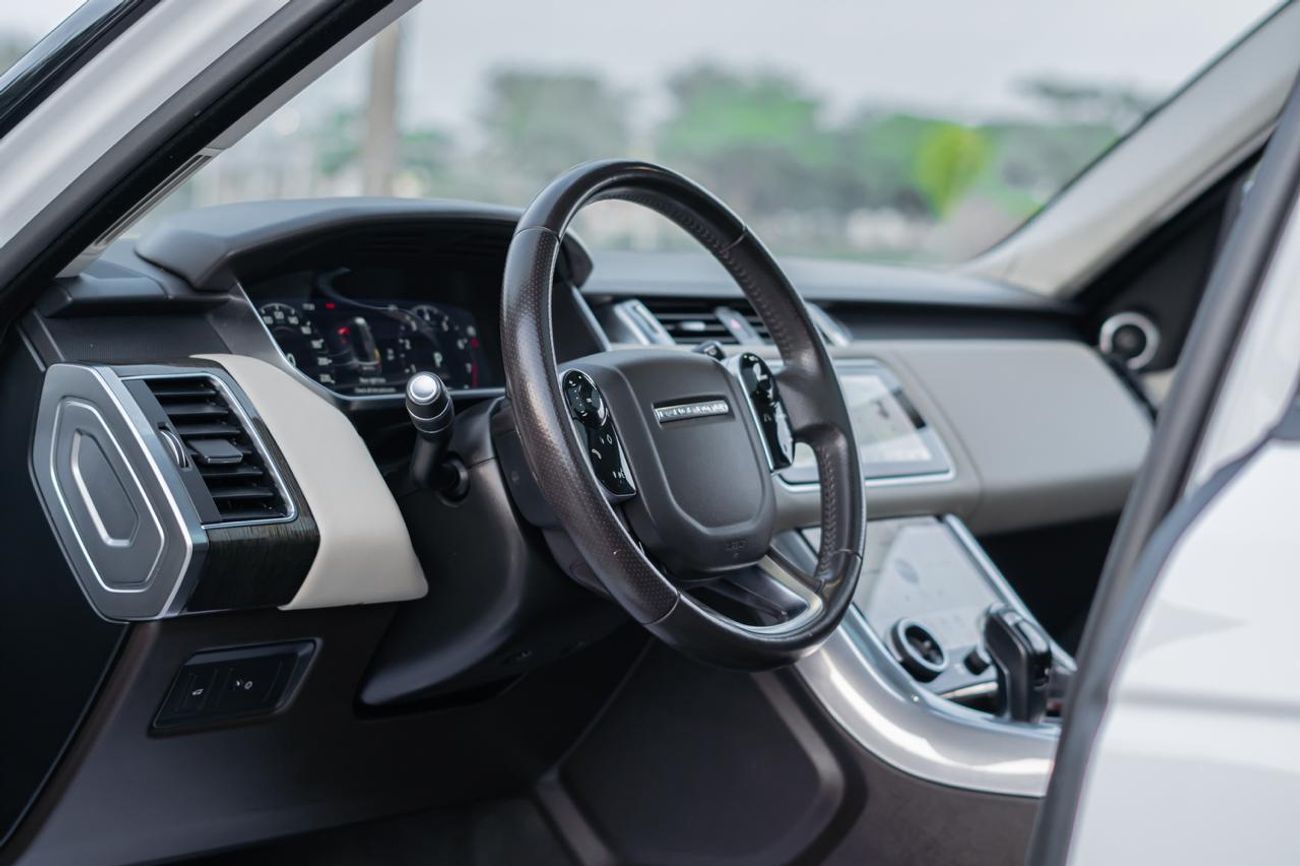 لاند روفر رينج روفر HSE 3.0L (375 HP)