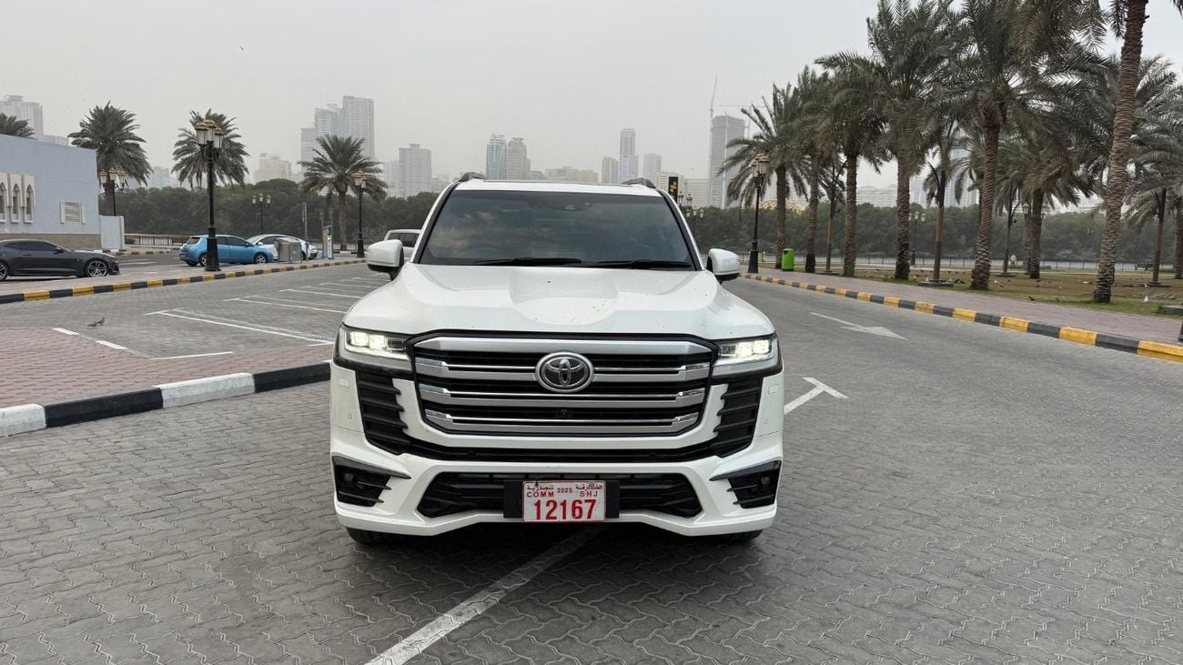 تويوتا لاند كروزر VX 3.3L