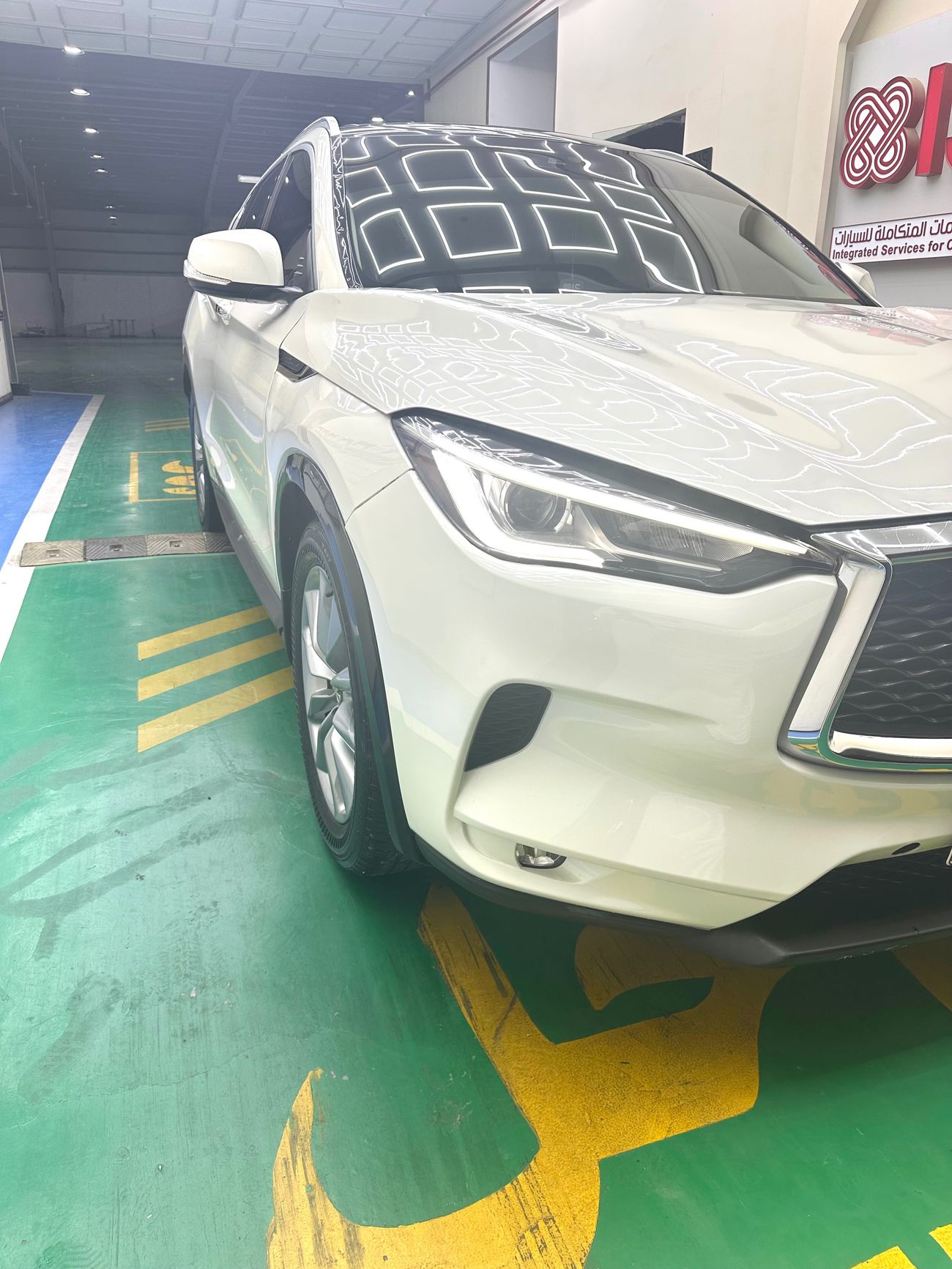 Infiniti QX50 Luxe Essential Proassist 2.0L