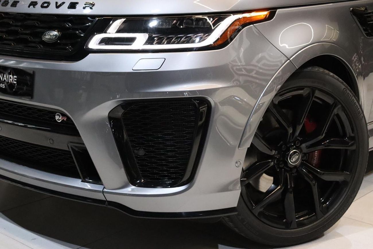 Land Rover Range Rover Sport SVR 5.0L (550 HP)