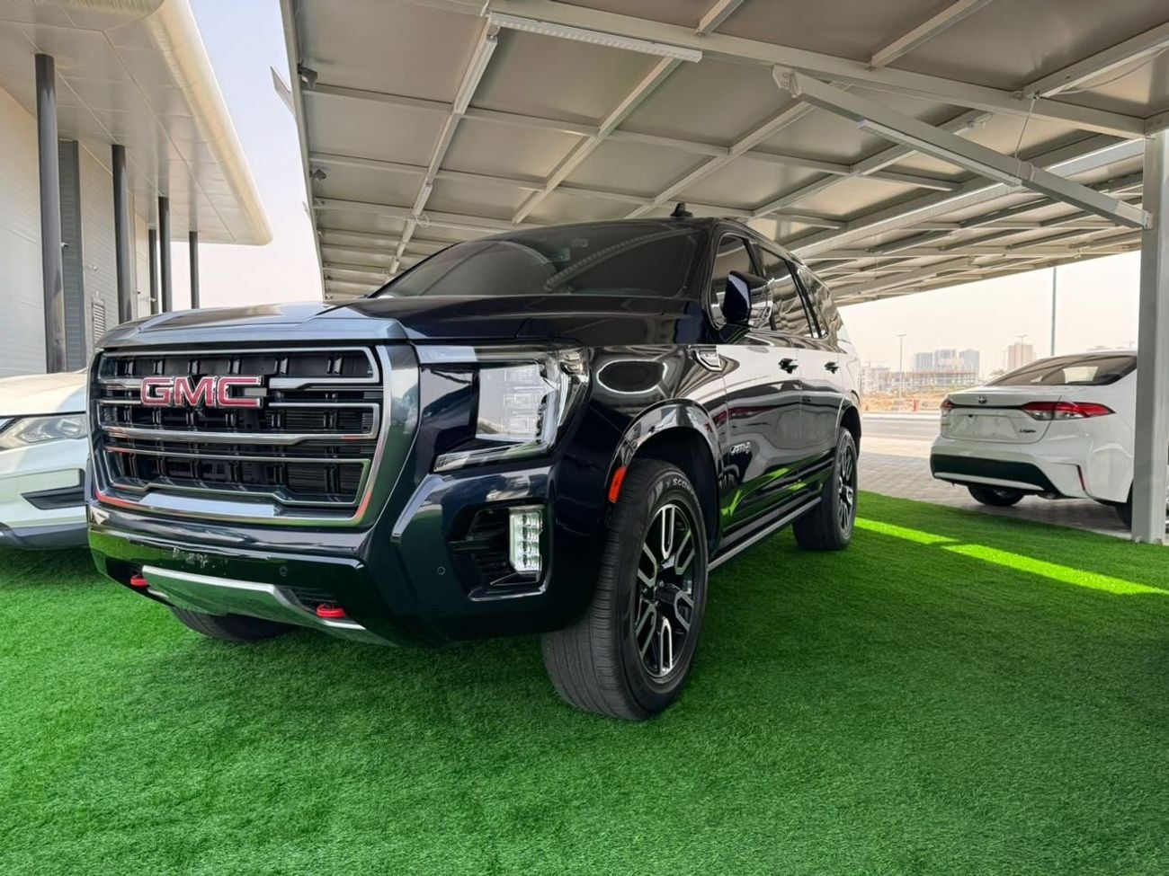 GMC Yukon AT4 GMC YUKON AT4 | 2022   FULL OPTION | GCC SPECS | 60,000 KM   Model: 2022  Engine: 6.2L V8  Power: 42