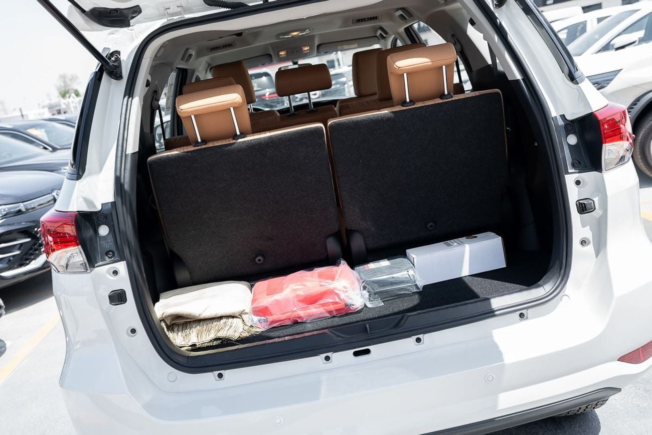 تويوتا فورتونر 2.7L Petrol Automatic Transmission 4x4 2026