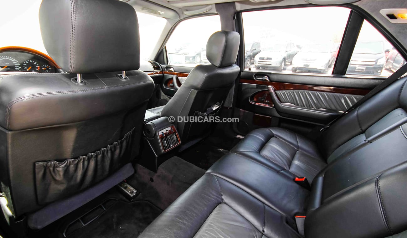 مرسيدس بنز S 600 L