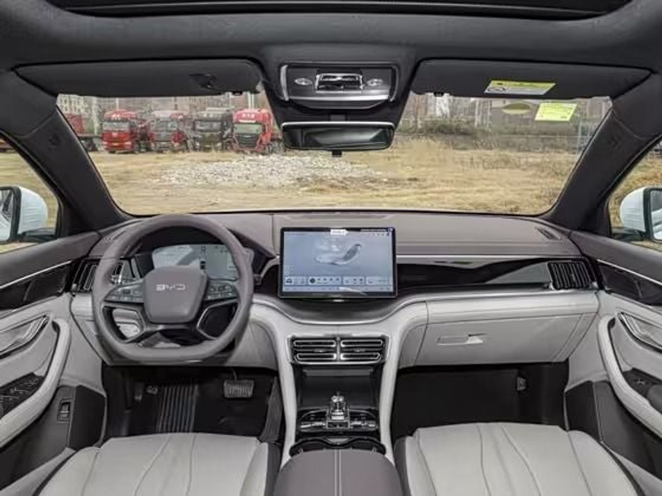 BYD Song Plus BYD Song PLUS II New Energy II 2025 II EV Smart Driving Edition II 520km II Luxury Model