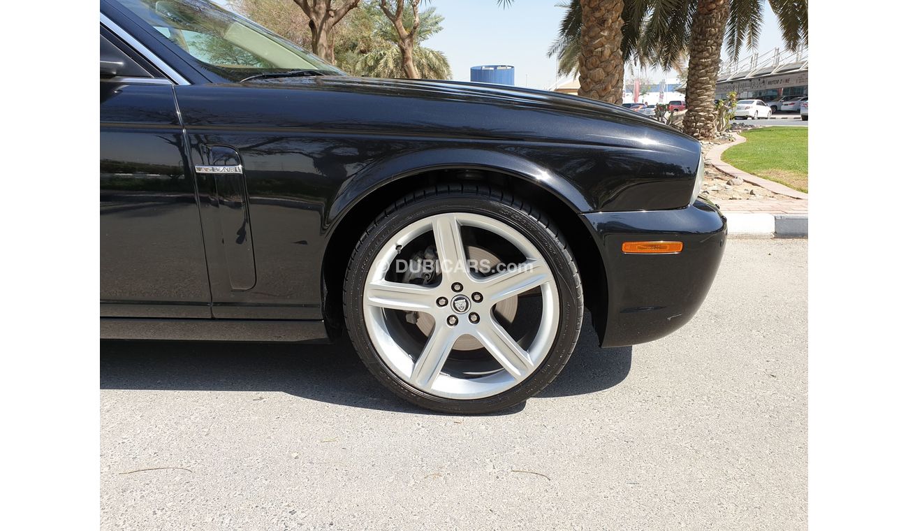 جاكوار XJ6 SOVEREIGN 2009 IMMACULATE CONDITION