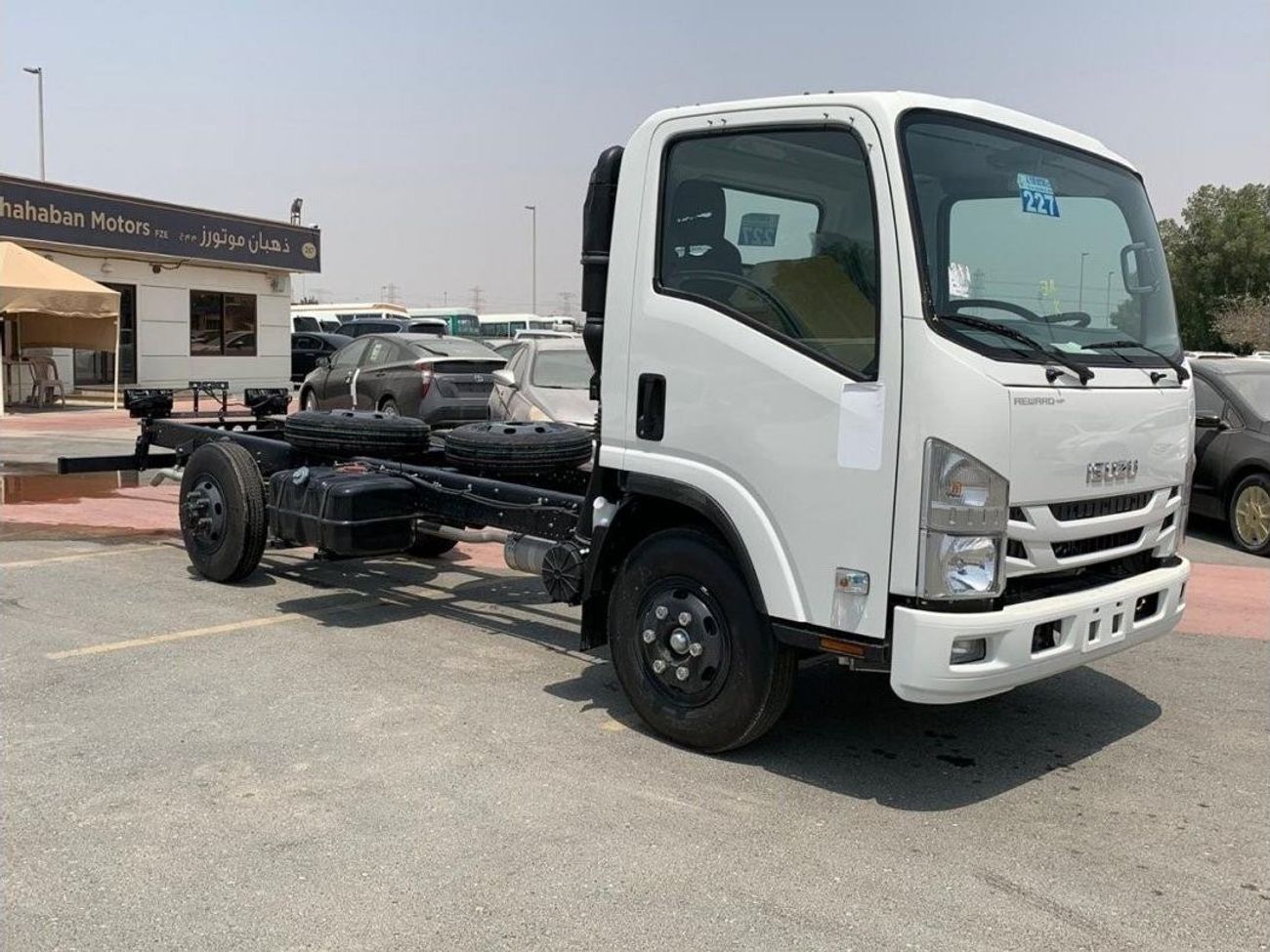 إيسوزو NPR Isuzu Npr Long Chassis MY 2020