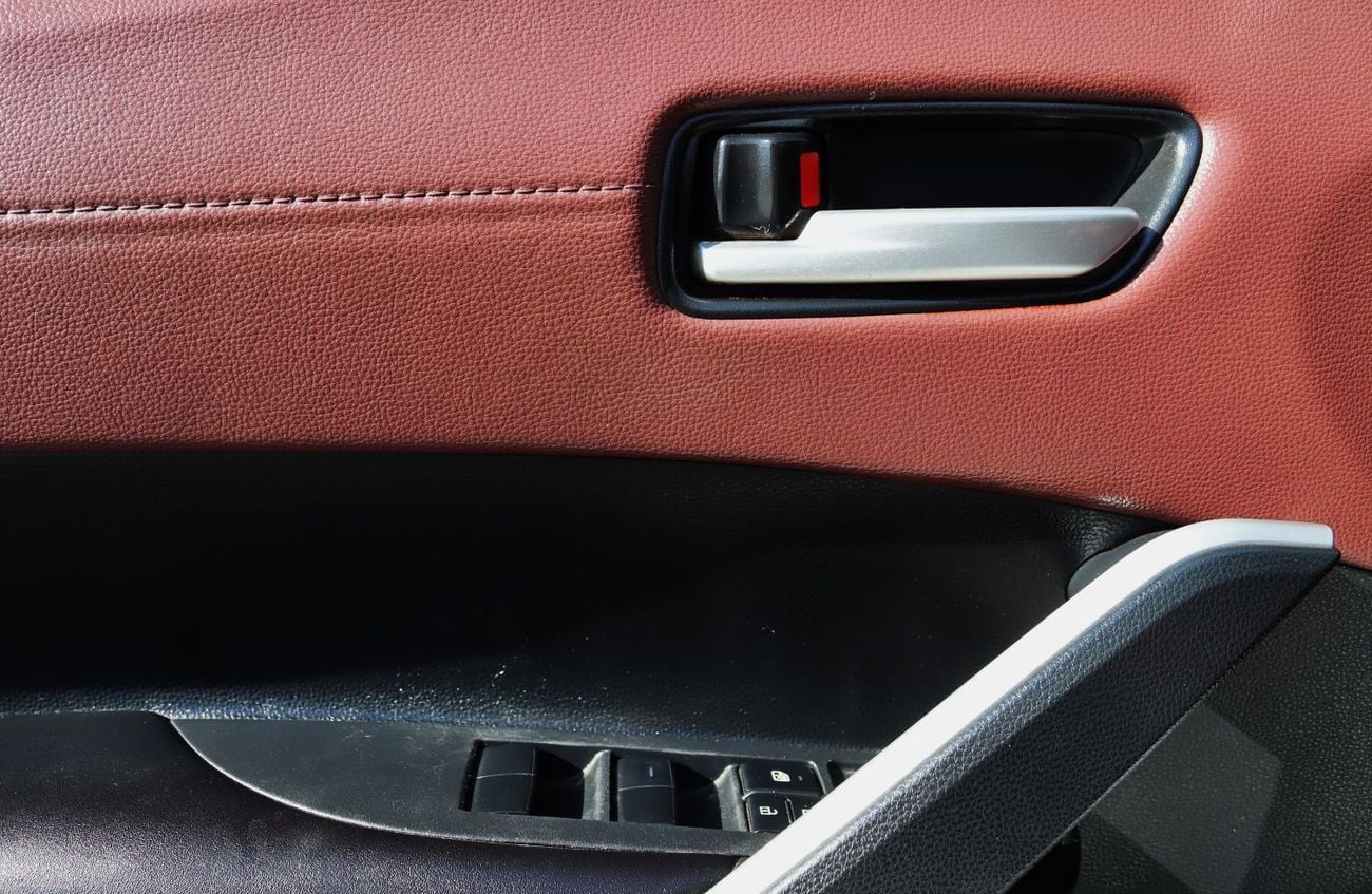 Toyota Corolla Cross 1.8L XL (HEV) Toyota Corolla Cross Hybrid - 2023 - GCC - Under Warranty - Full Options - 1.8L  - Exc