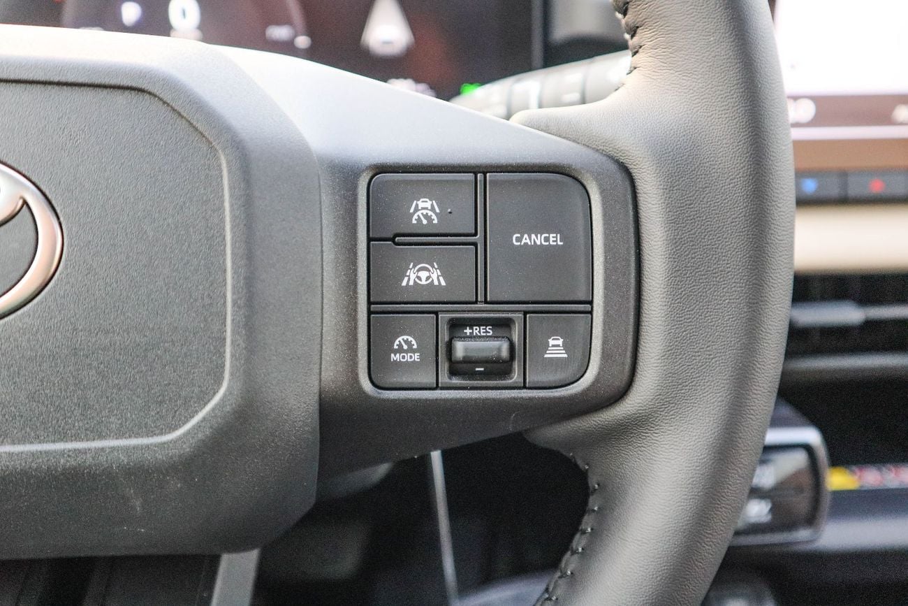 Toyota RAV4 XLE HEV