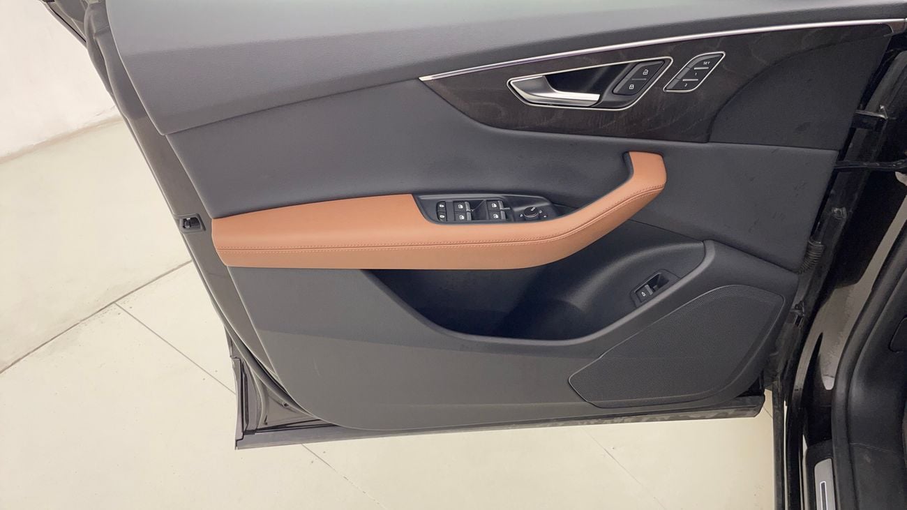 Audi Q8 55 TFSI quattro S Line 3.0L 2023 55 TFSI QUATTRO S LINE | AED 3383/Month | 0 DP | 30 Day Return | Wa