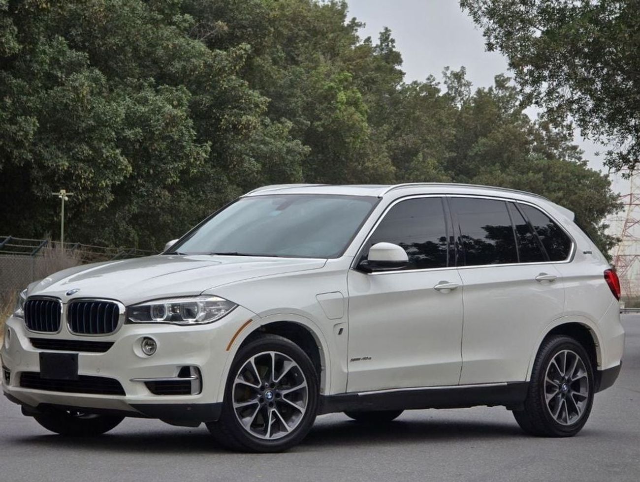 بي أم دبليو X5 40i xLine 3.0L (5 Seater) BMW X5e Xdrive40e 2018 //CLEAN TITLE //ORIGINAL PAINT //ACCIDENTS FREE
