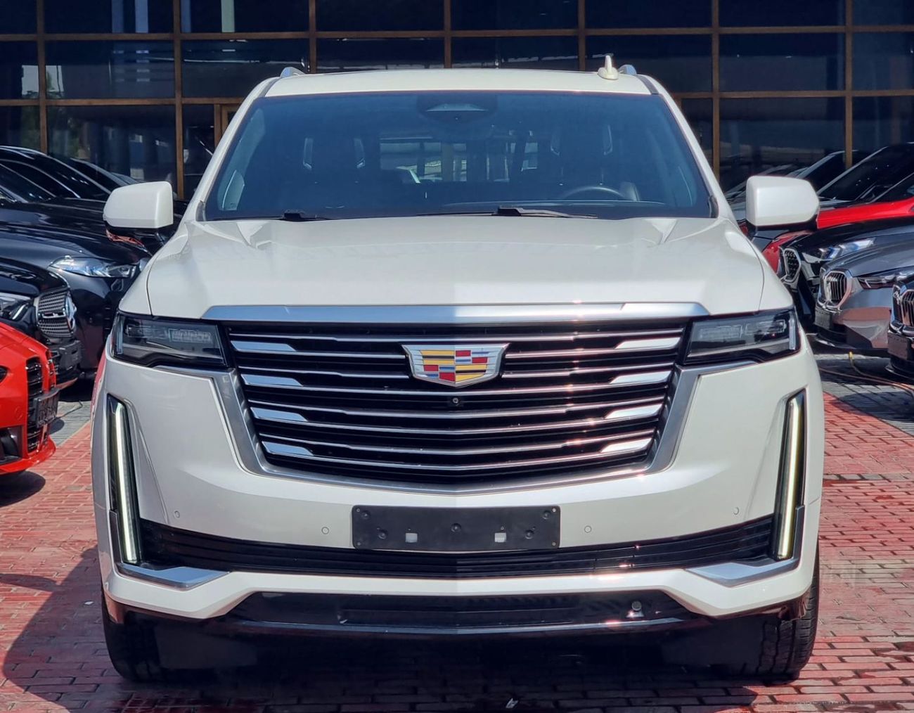 كاديلاك إسكالاد Premium Luxury Platinum 6.2L 4WD