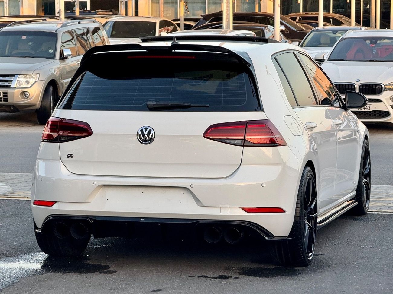Volkswagen Golf R