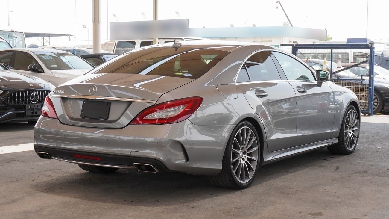 مرسيدس بنز CLS 550