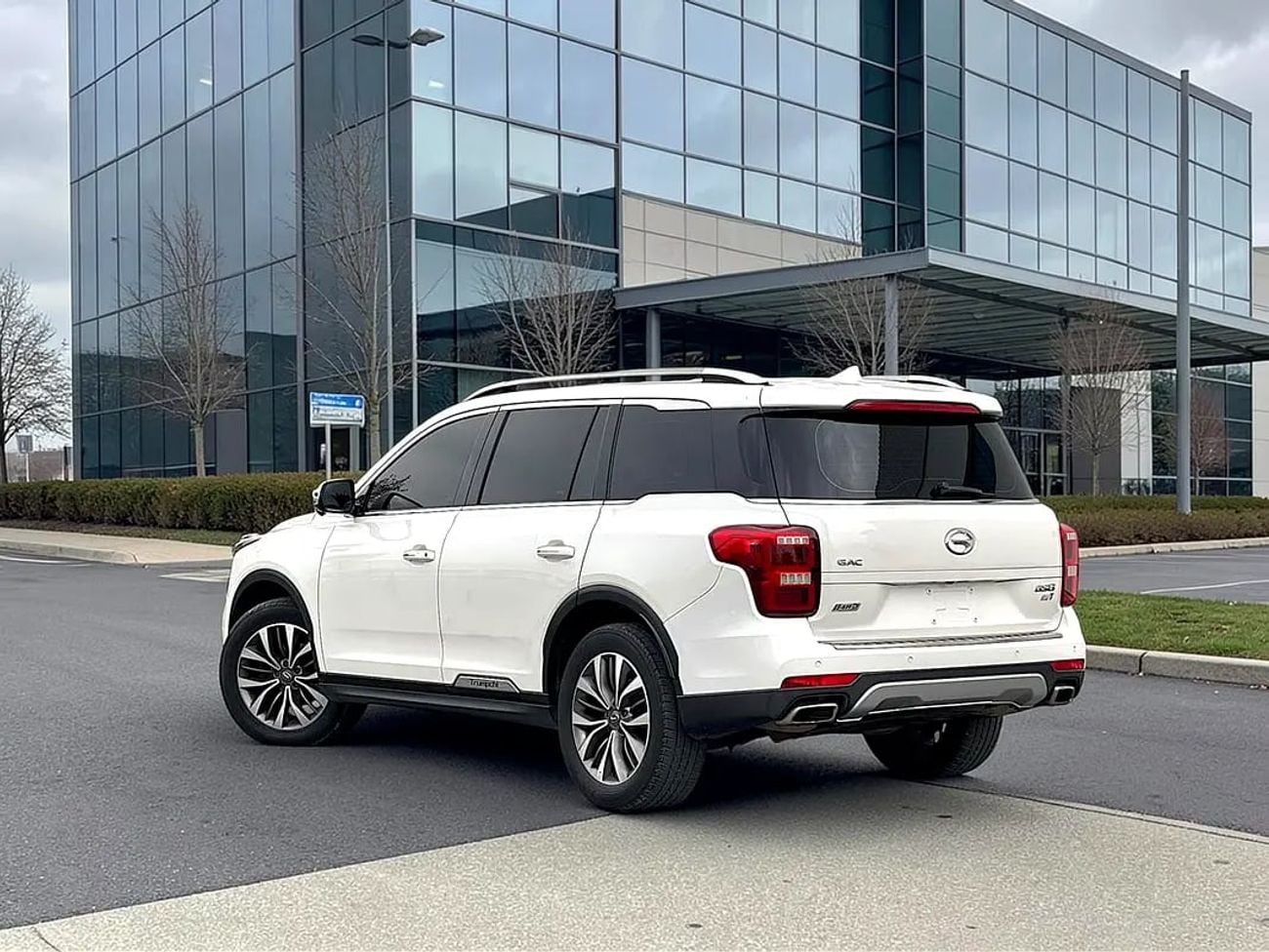 GAC GS8 624 P.M | 320T i-4WD Turbo - GCC Specs - Well Maintained | WARRANTY+SERVICE