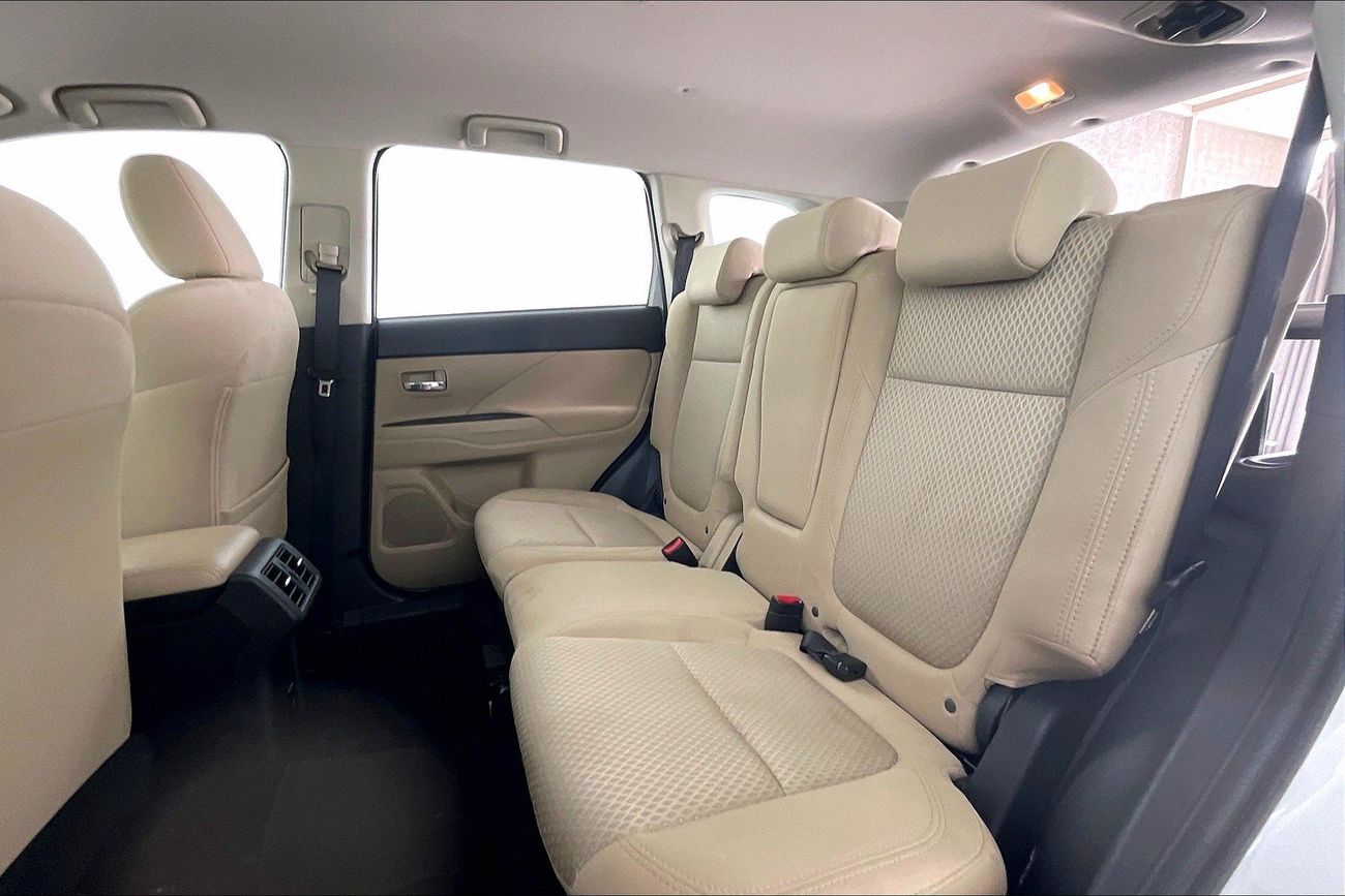 Mitsubishi Outlander GLX Midline | Guaranteed Warranty | 0 Down Payment