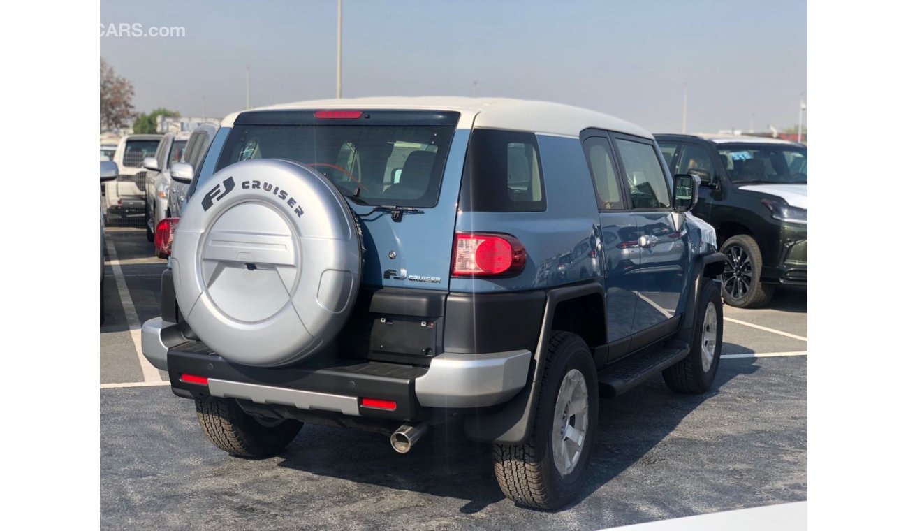 تويوتا إف جي كروزر FJ CRUISER