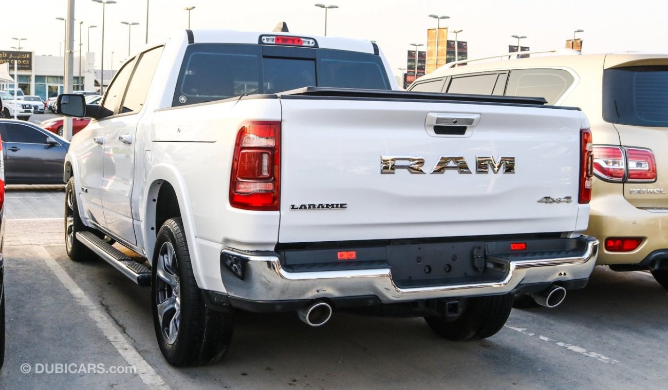 RAM 1500 1500 5.7 L Laramie