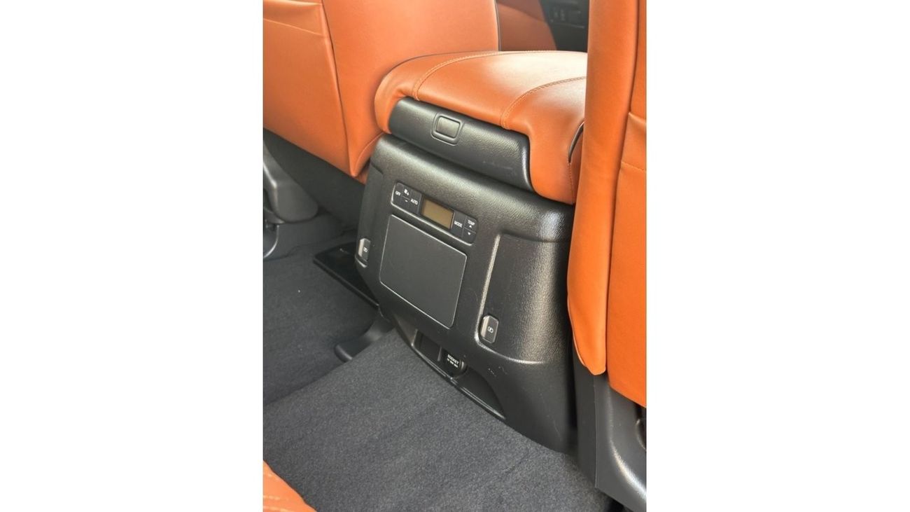 Nissan Armada Nissan Armada 4WD