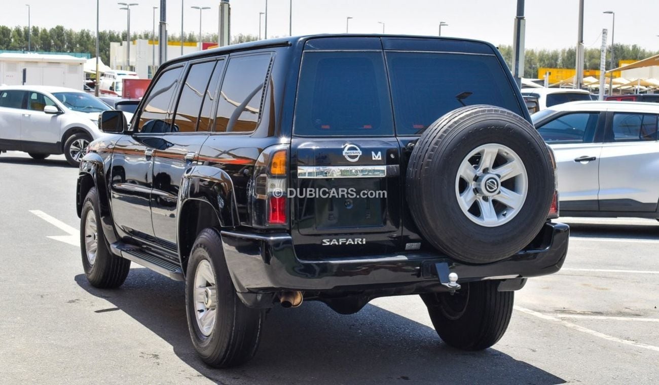 Nissan Patrol Safari