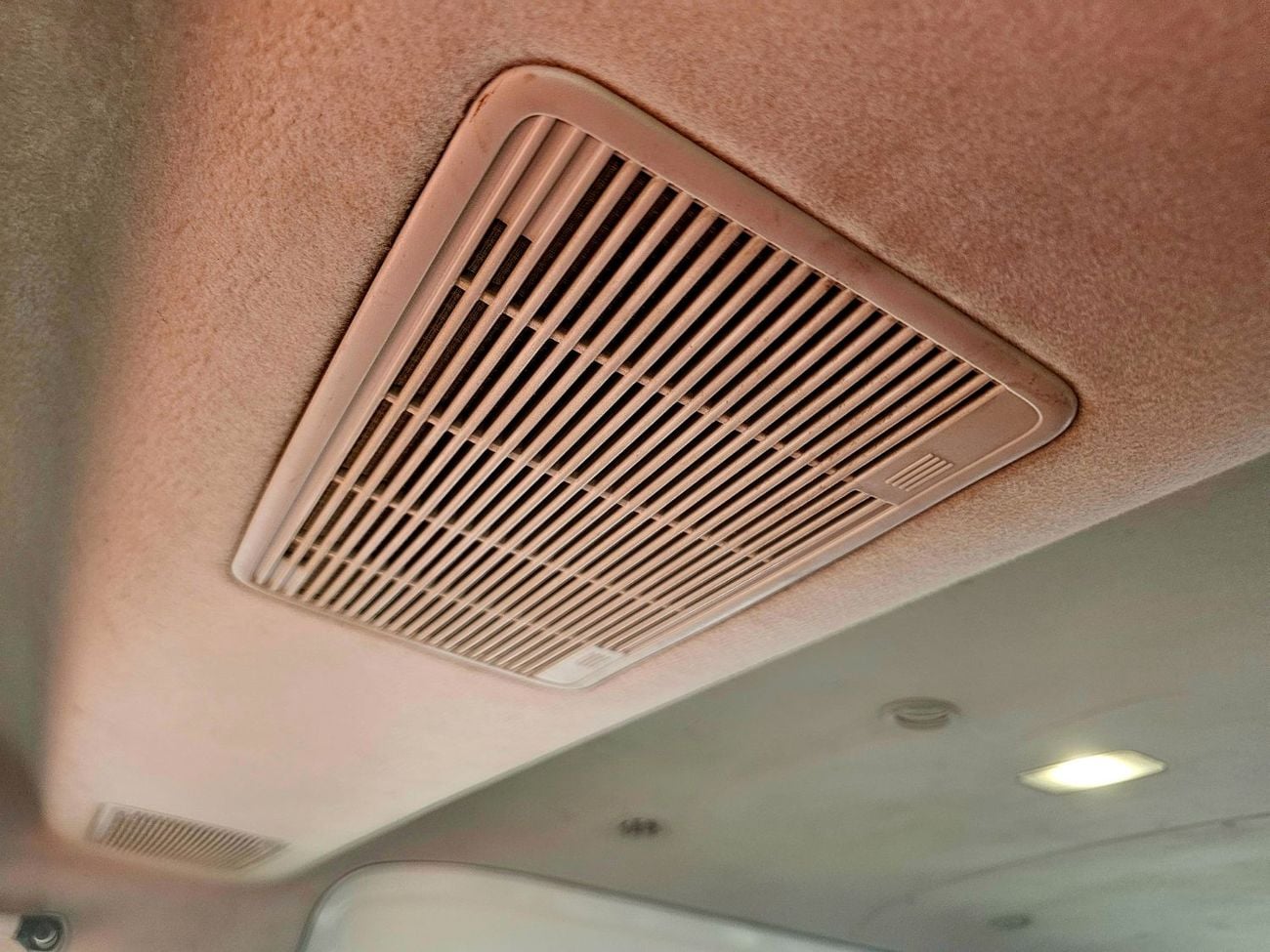 تويوتا هاياس GL PASSENGER/ PATROL MANUAL/ 3.5 V6/ LOW MILEAGE