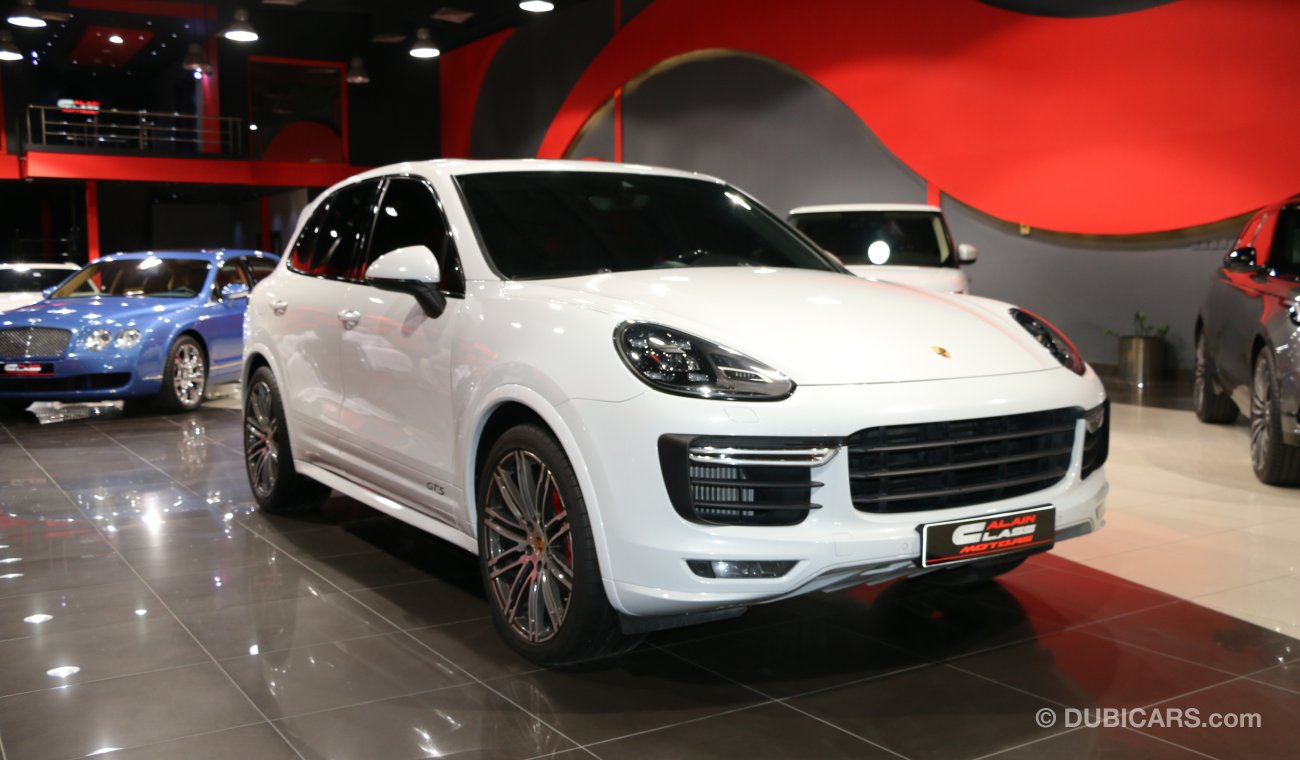 Porsche Cayenne GTS