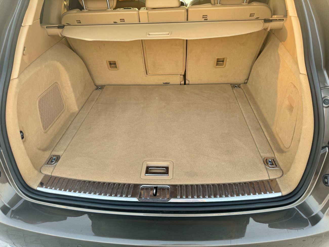 Porsche Cayenne GCC 2013 / 148000 km