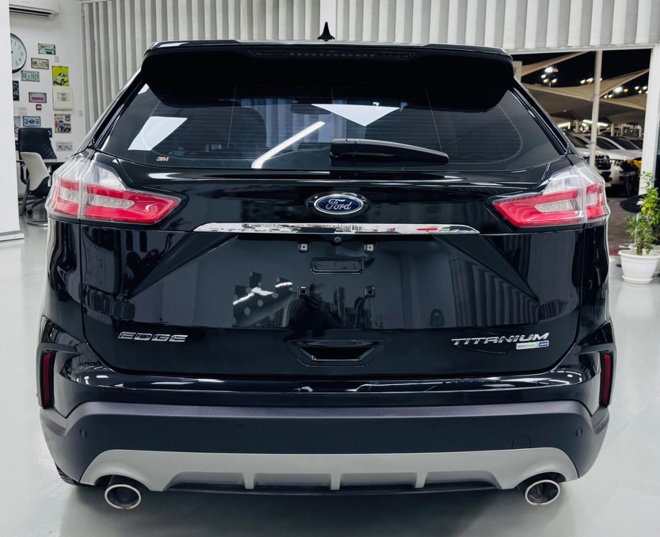 Ford Edge GCC .. FSH .. Original paint .. warranty .. Service .. AWD .. Titanium .