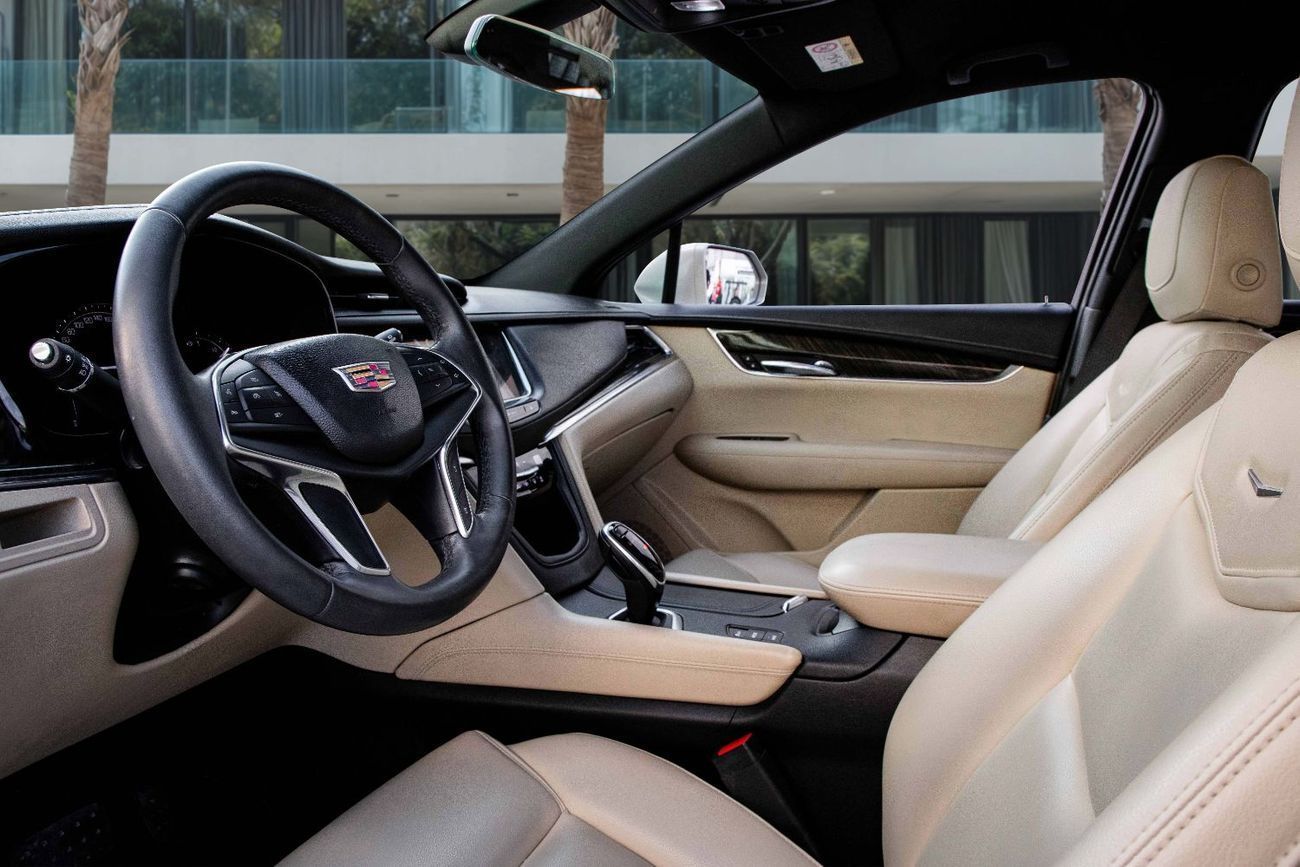 Cadillac XT5 | 1,306 P.M (4 Years)⁣ | 0% Downpayment | Low Mileage!