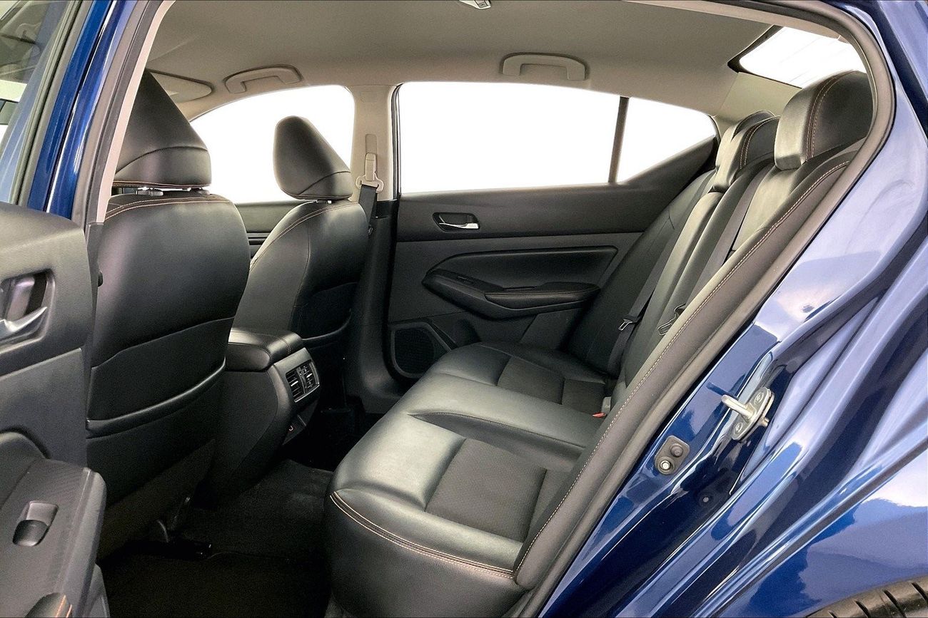 Nissan Sunny SV | 1 year free warranty | 0 Down Payment