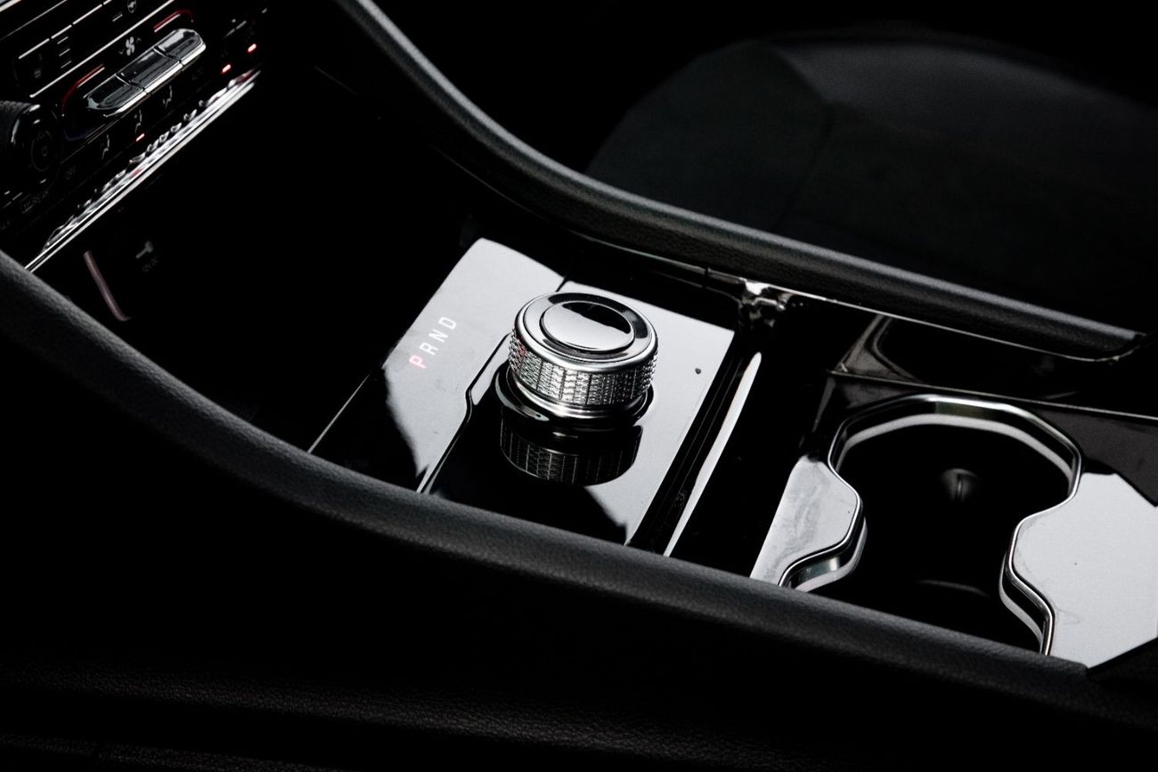 Jeep Grand Cherokee Limited | 3,329 P.M  | 0% Downpayment | Agency Warranty