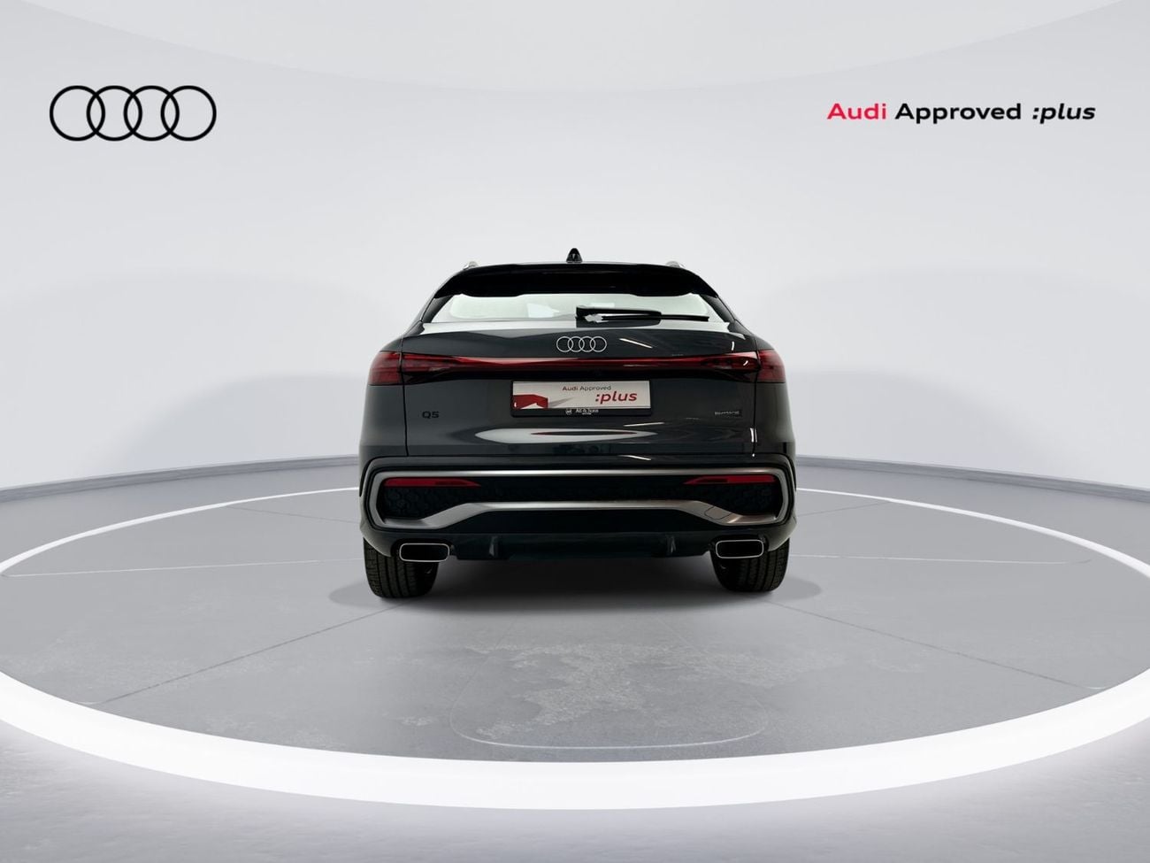 أودي Q5 Q5 Sportback TFSI quattro 204hp S Line (Ref# 02045)