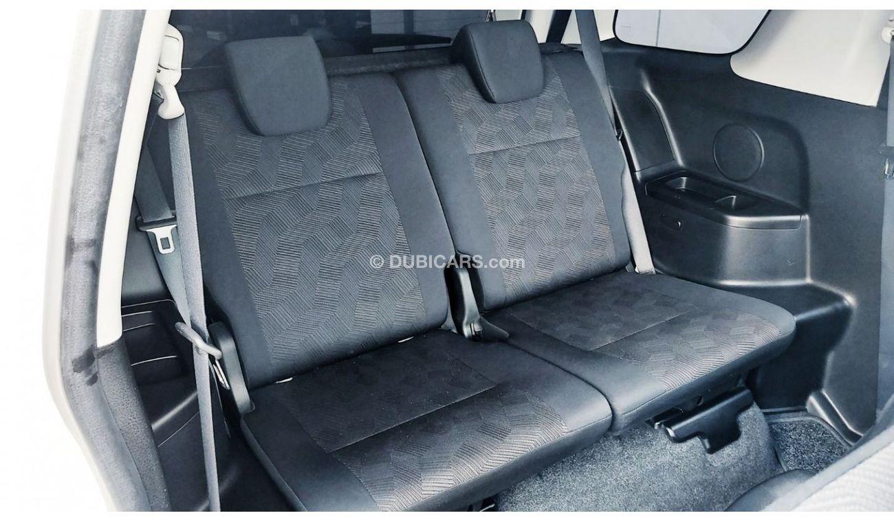 Suzuki Grand Vitara 2.4L-V4-4WD Excellent Condition GCC Specs