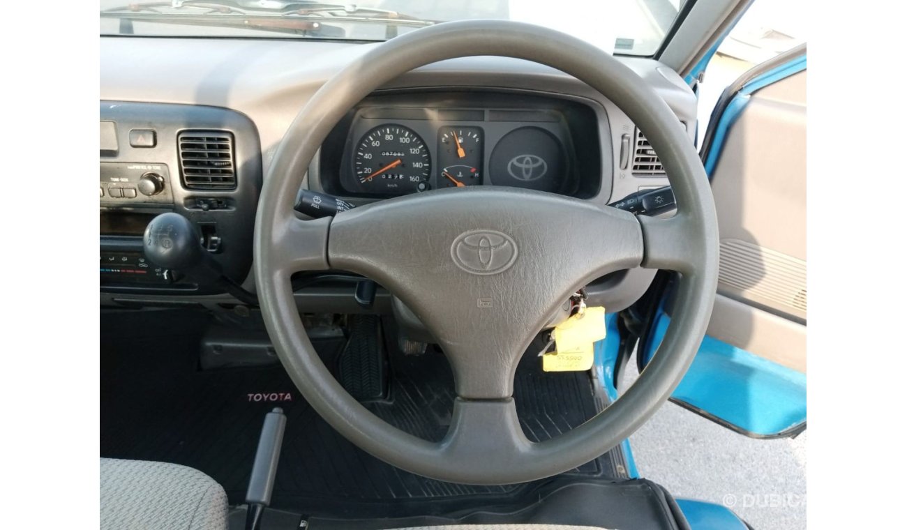 Toyota Lite Ace TOYOTA LITE-ACE TRUCK RIGHT HAND DRIVE (PM1042)