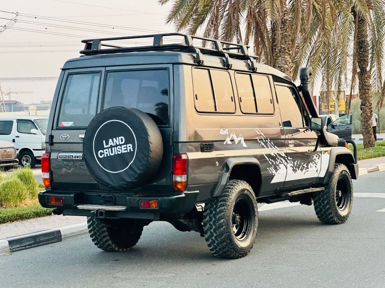 Toyota Land Cruiser 70 HARDTOP | BULL BAR | AIR SNORKEL | 1991 | RHD | 4.2L DIESEL | PREMIUM CONDITION